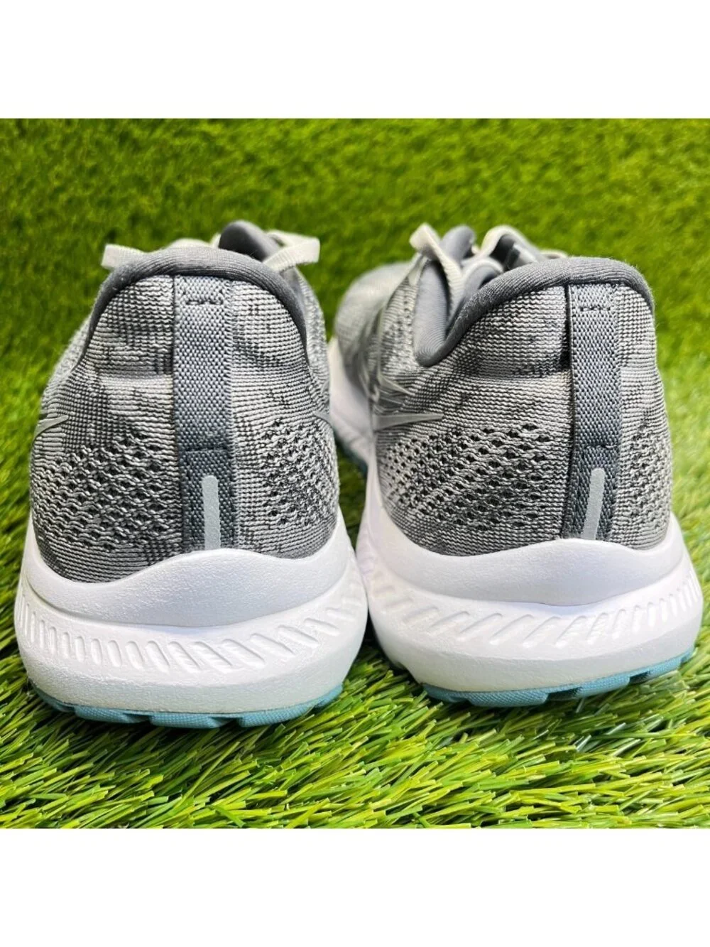 Saucony Omni 21 Women Size 10W Gray White Athletic Running Walking Shoes Sneaker